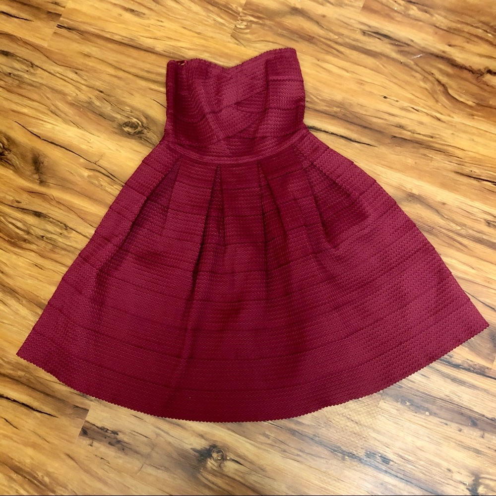 Honey Punch Dress Size: Small